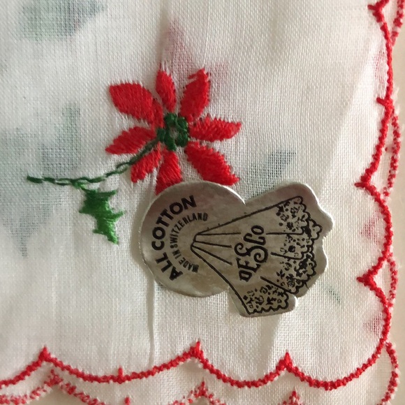 Extremely Elegant Cotton VTG Handkerchiefs Floral - Picture 9 of 14